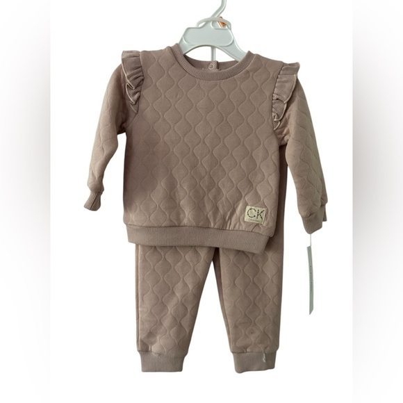 CK Calvin Klein Quilted Tan Baby 2 pc Outfit matching set size 12 months New - Picture 1 of 3